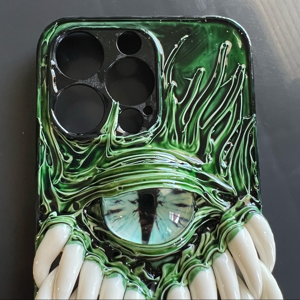 Handmade Collection Cthulhu Mythos Eyeball & Teeth Creepy Gothic 3D Phone Case - Picture 5 of 9